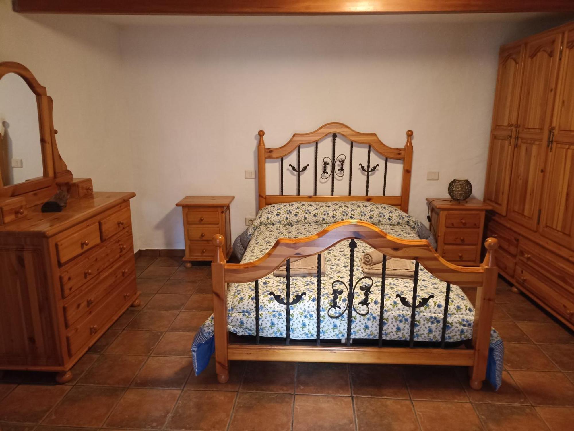 Casa Rural La Yedra San Mateo Arbejales Екстериор снимка